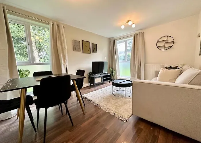 아파트 Stylish Modern Flat, Chapel Allerton Sleeps 4 리즈